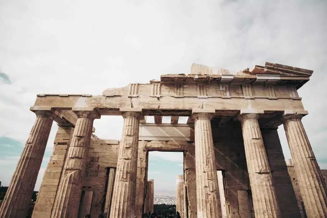 Greece Bans High Heels at Ancient Sites
